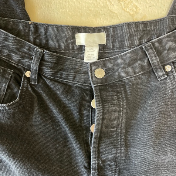 Black crop mom jeans - Picture 2 of 5